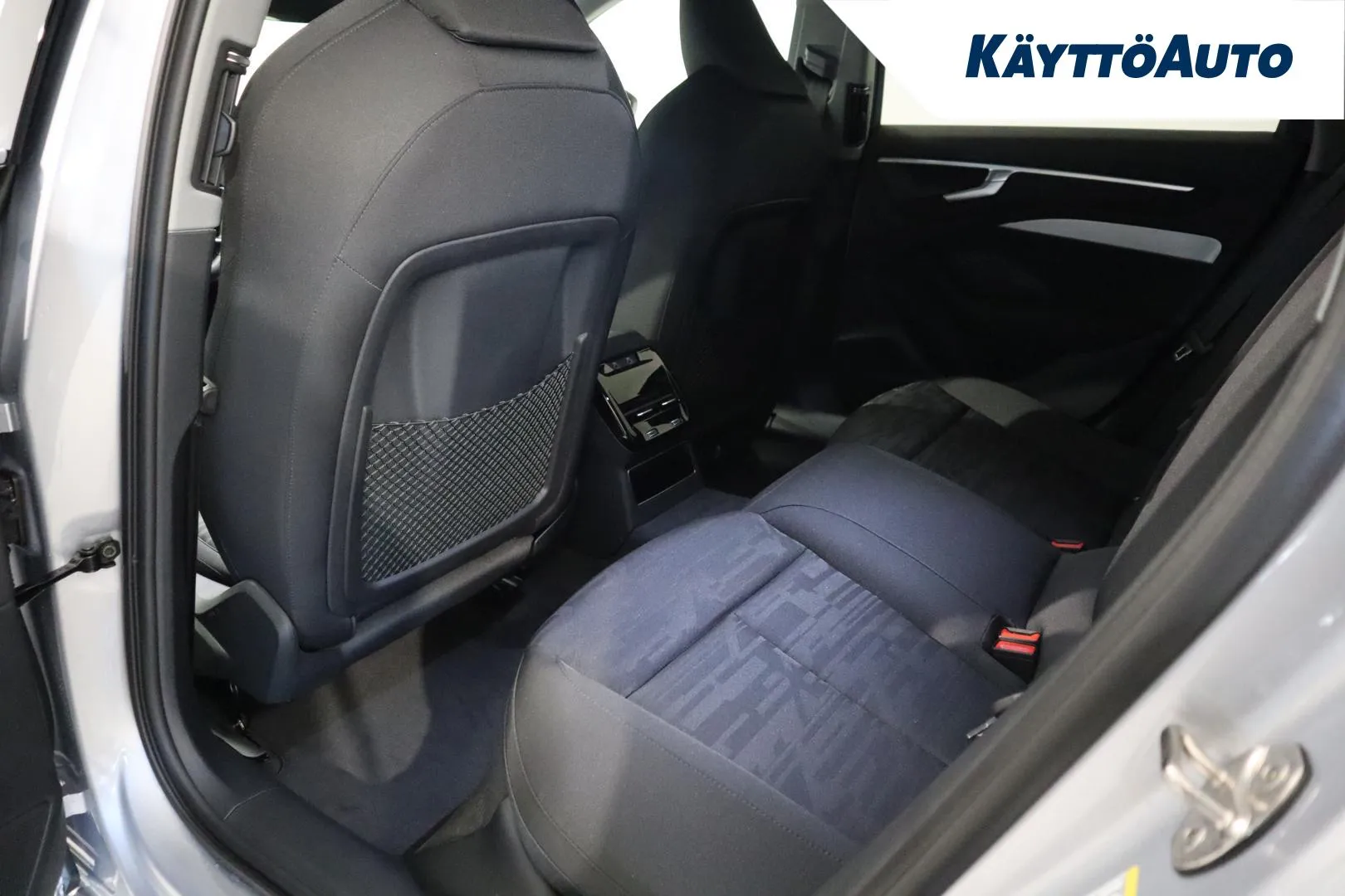 Audi A6 EVR-702 carousel image