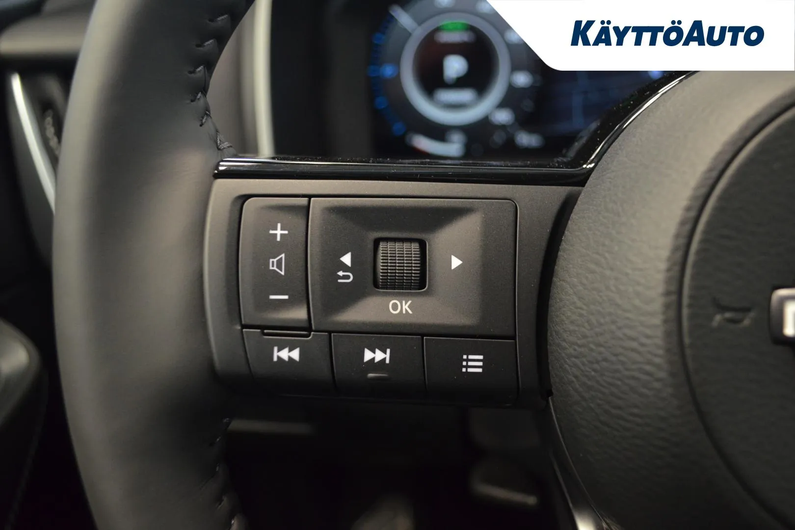 Nissan Qashqai GRN-123 carousel image