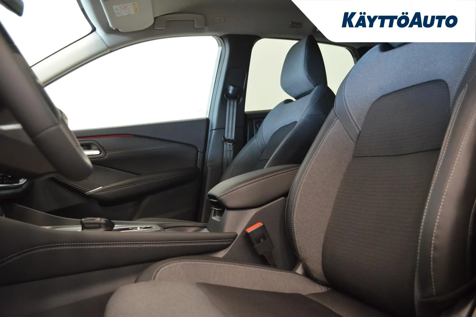 Nissan Qashqai GRN-123 carousel image