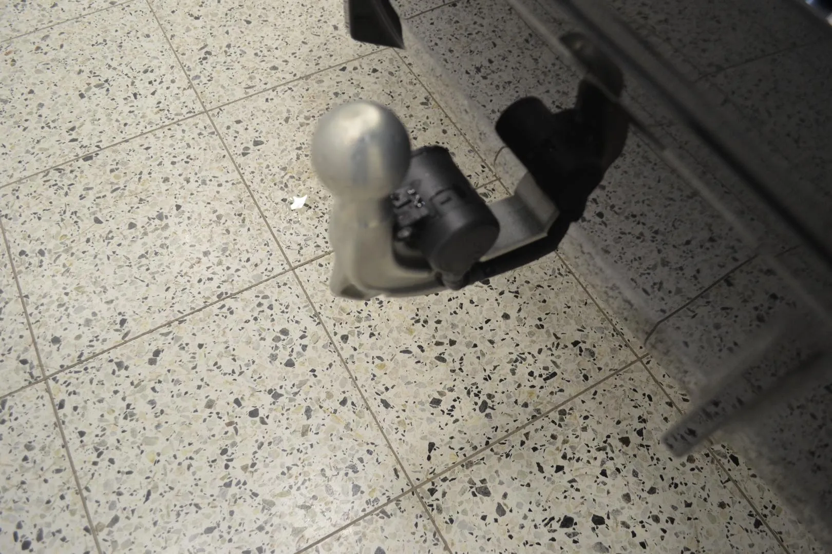 BMW 330 YYG-909 carousel image