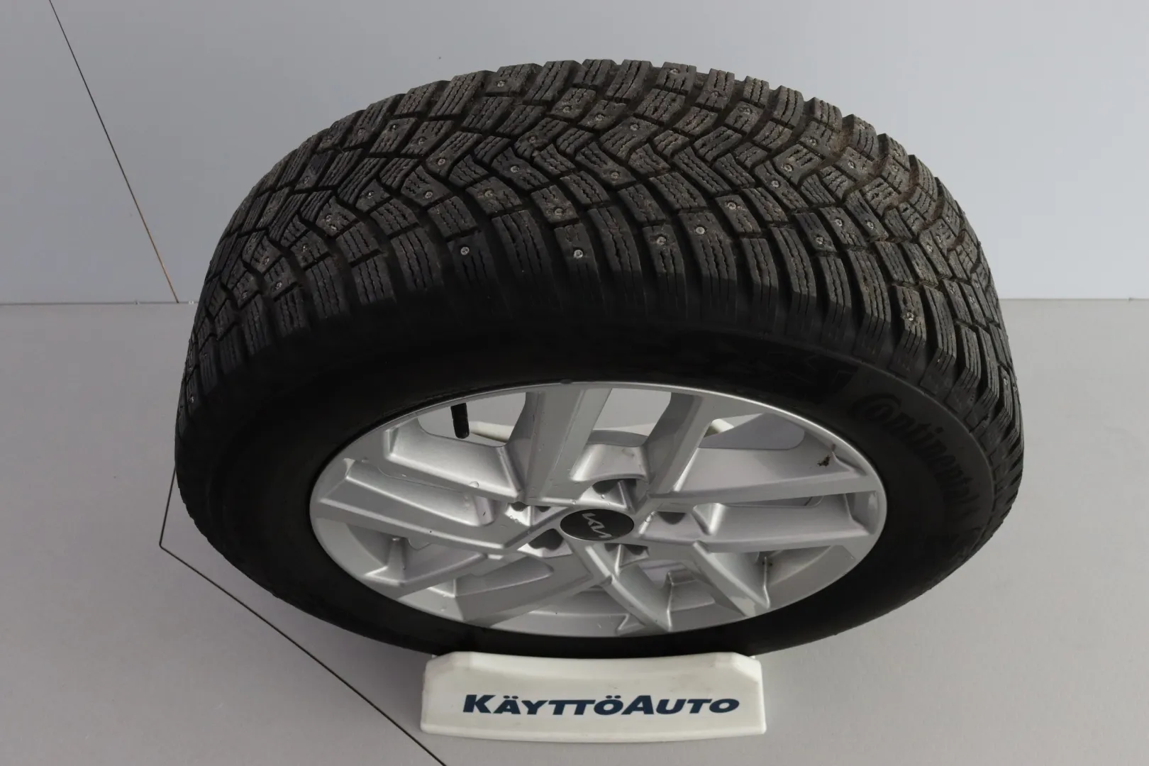 KIA Niro FRX-713 carousel image