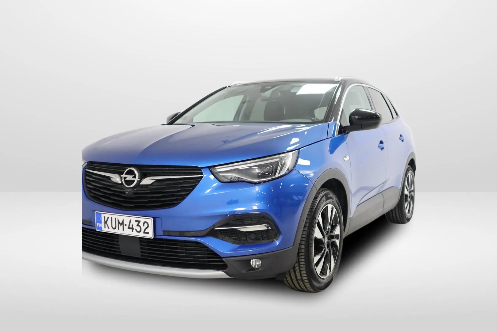 OPEL Grandland X KUM-432 carousel image