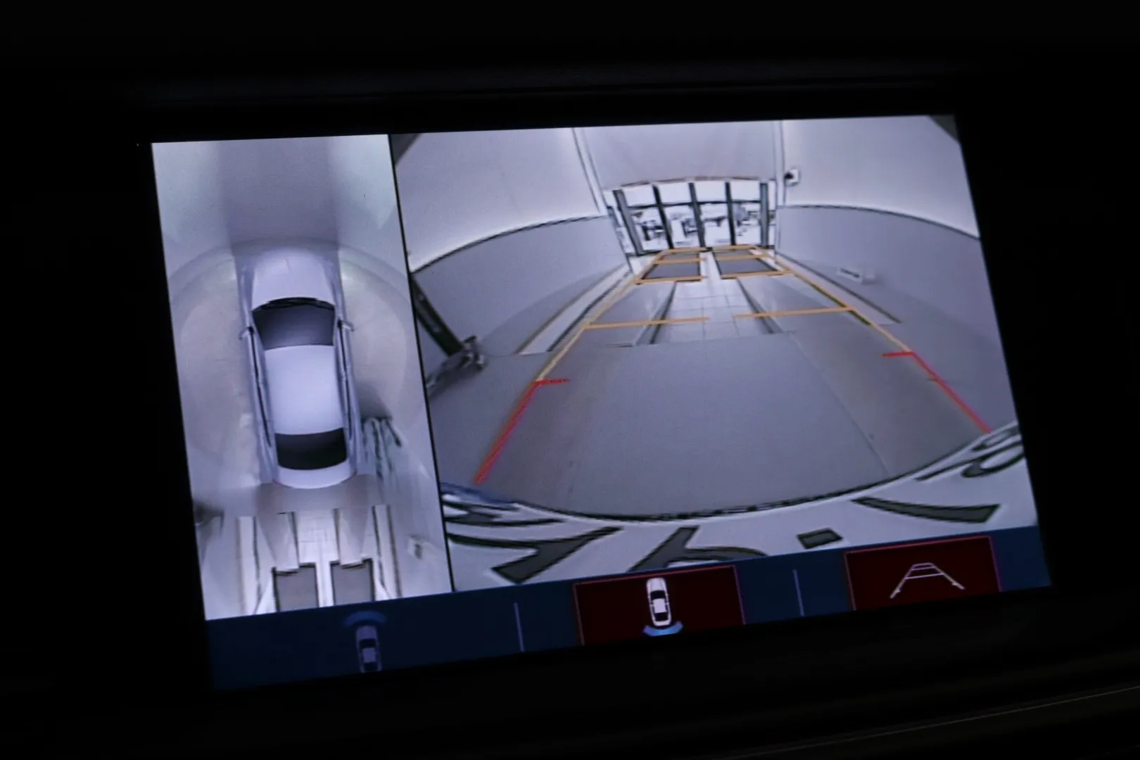 OPEL Insignia MYP-198 carousel image