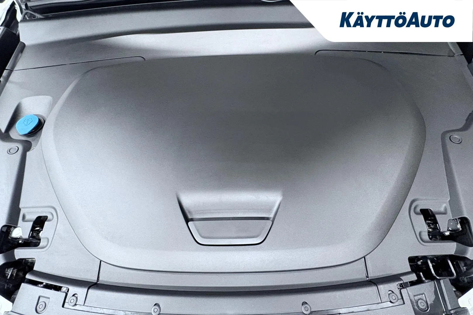 VOLVO XC40 YMA-377 carousel image