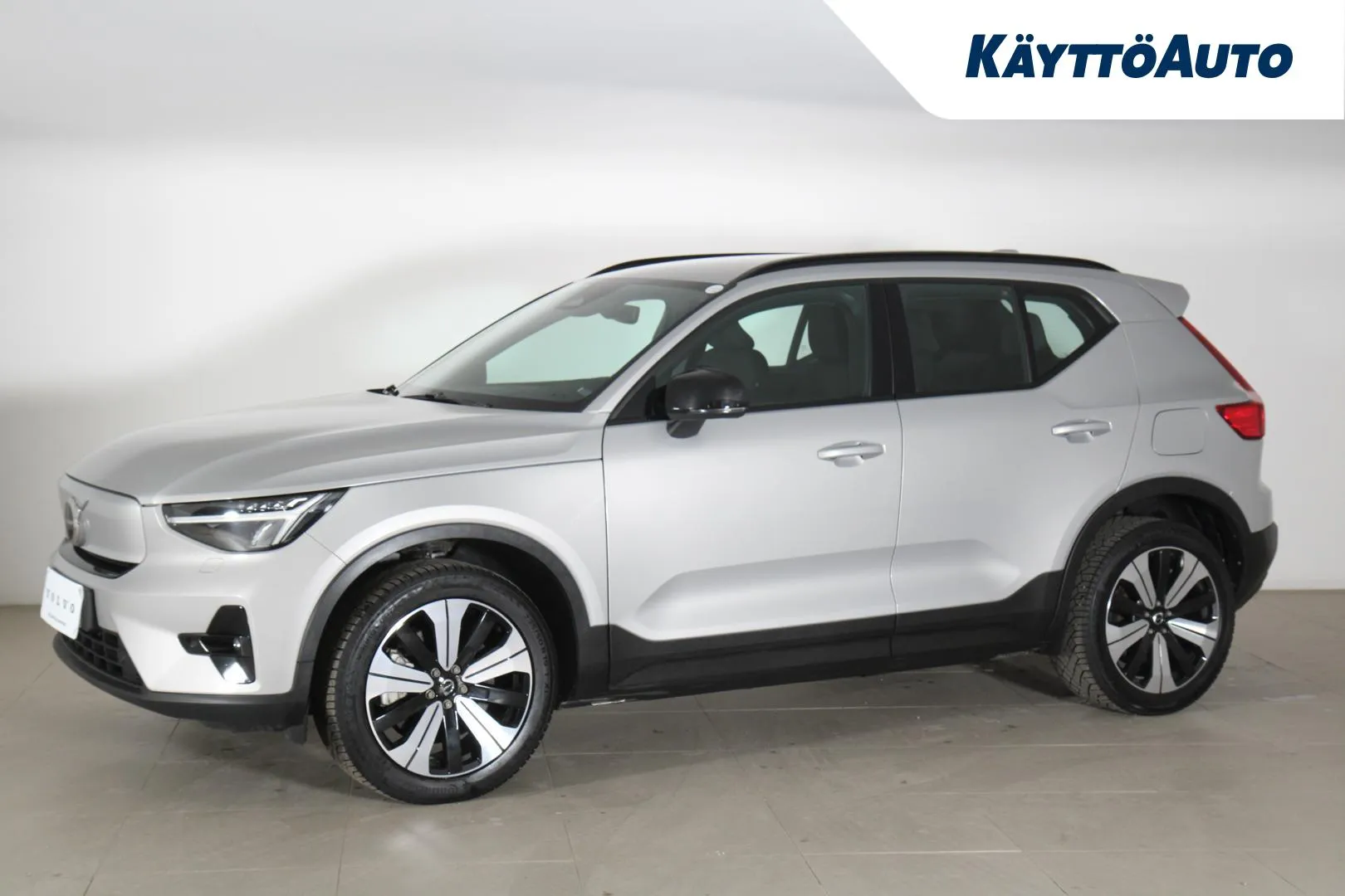 VOLVO XC40 YMA-377 carousel image
