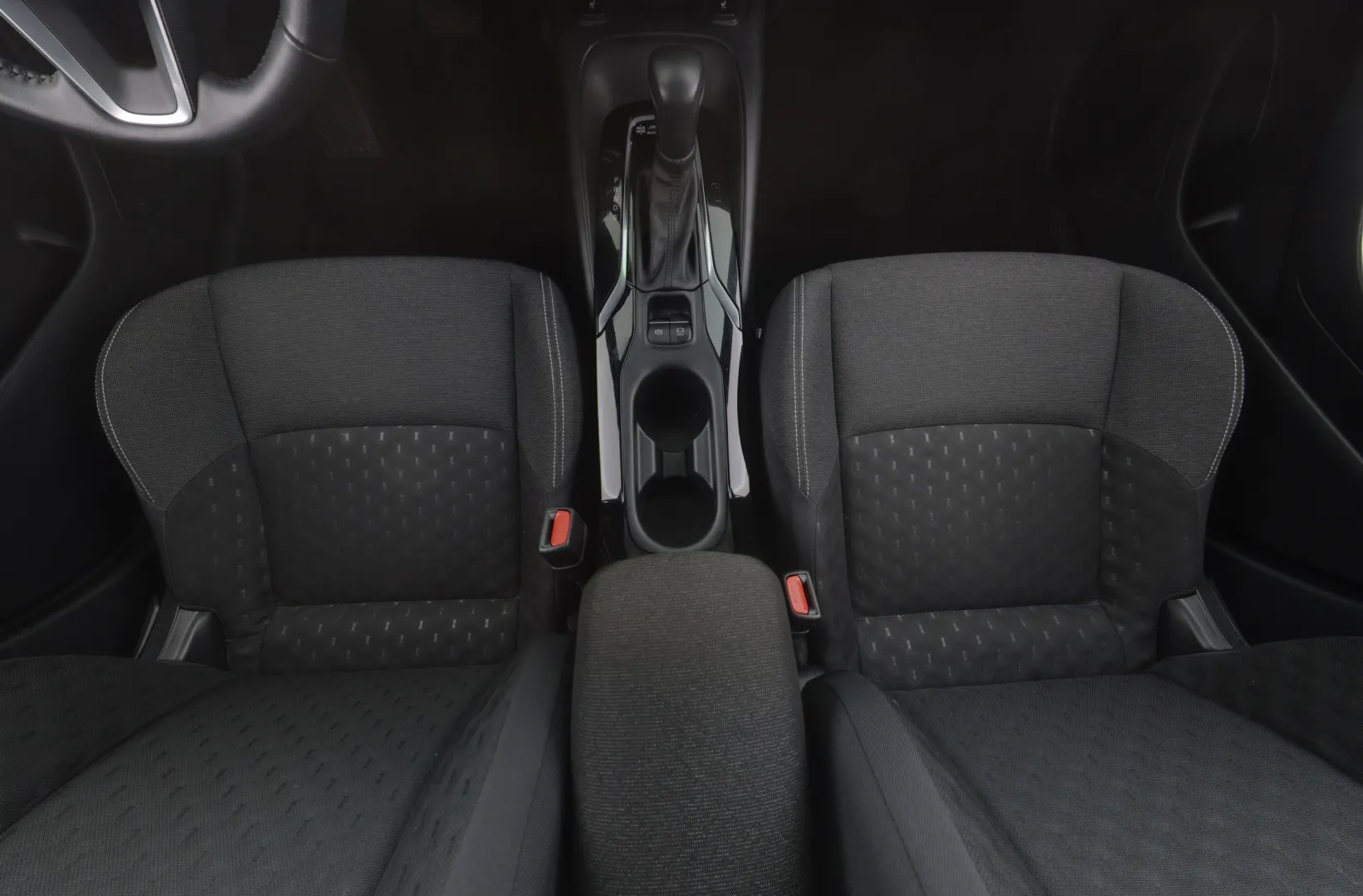 Toyota Corolla CRS-412 carousel image