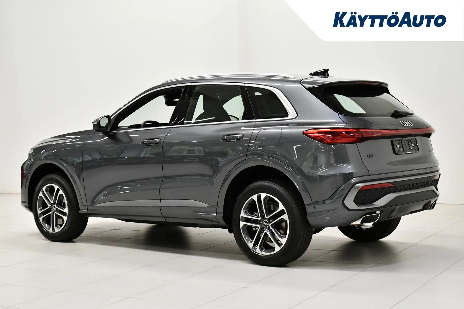 Audi Q5 YZZ-710 carousel image