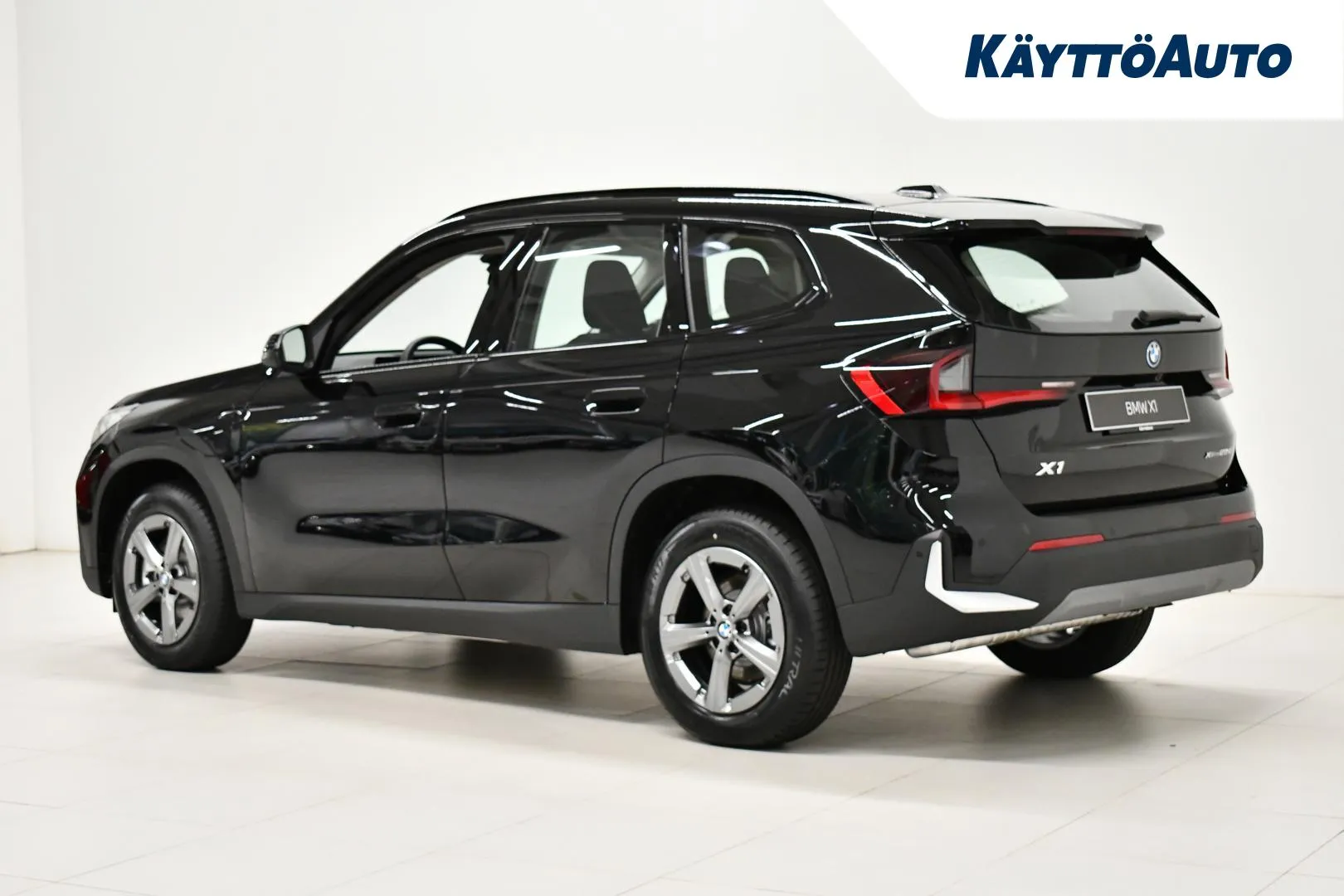 BMW X1 ZPV-817 carousel image