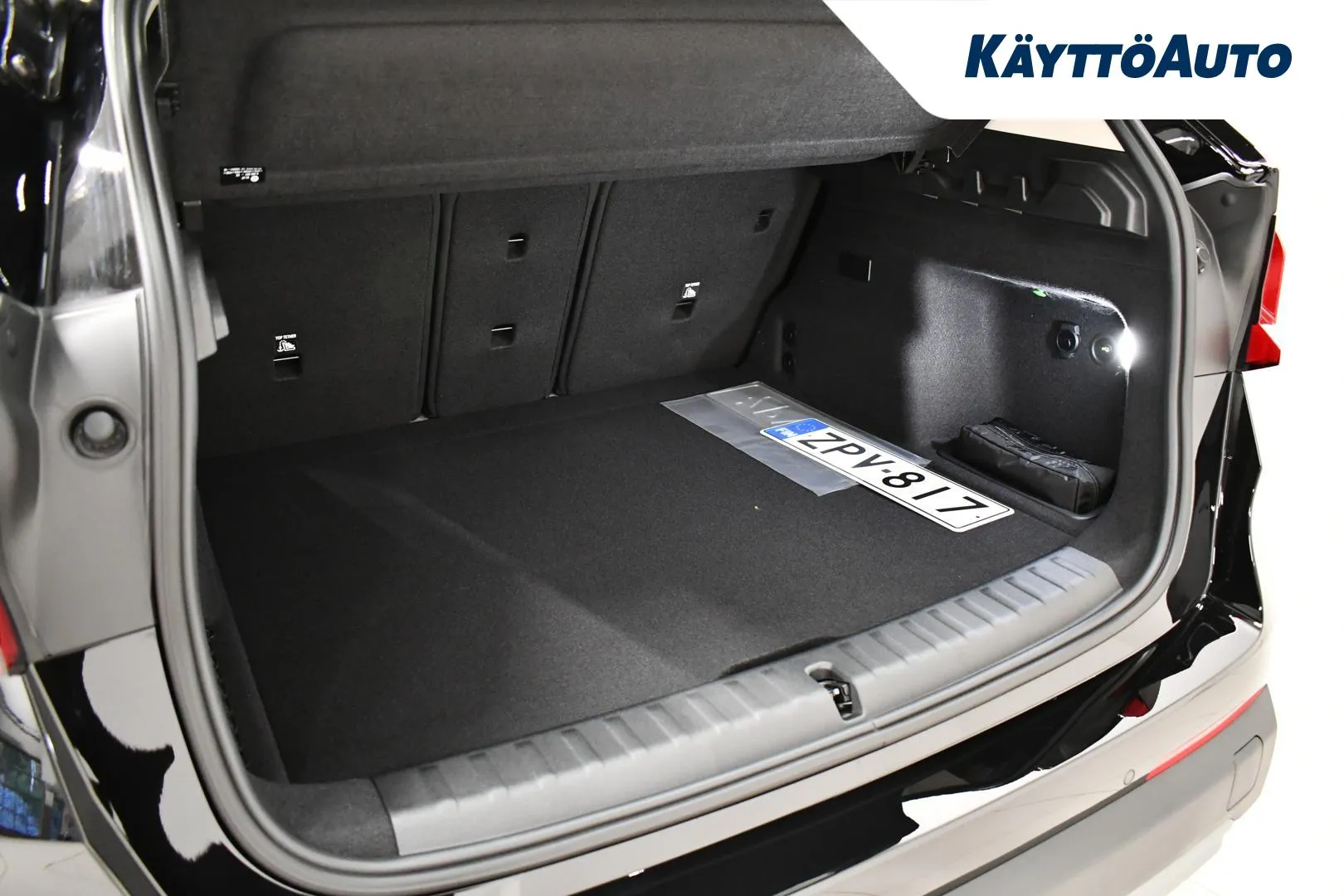 BMW X1 ZPV-817 carousel image