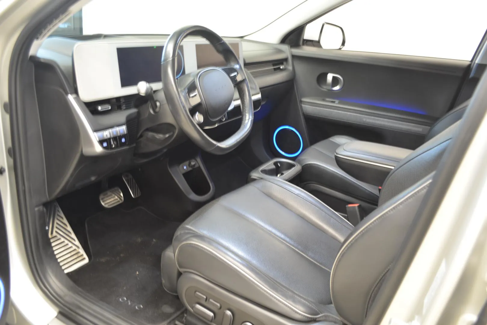 HYUNDAI IONIQ 5 MXZ-768 carousel image