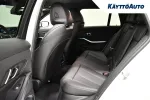 BMW 330 YYE-538 carousel thumbs