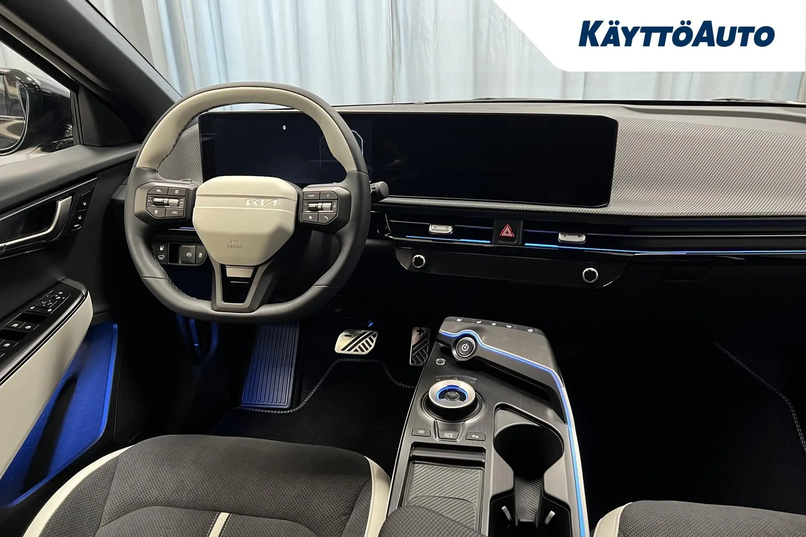 Kia EV6 GRN-217 carousel image