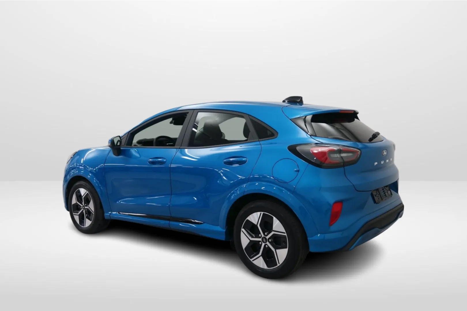Ford Puma Gen-E JOC-188 carousel image