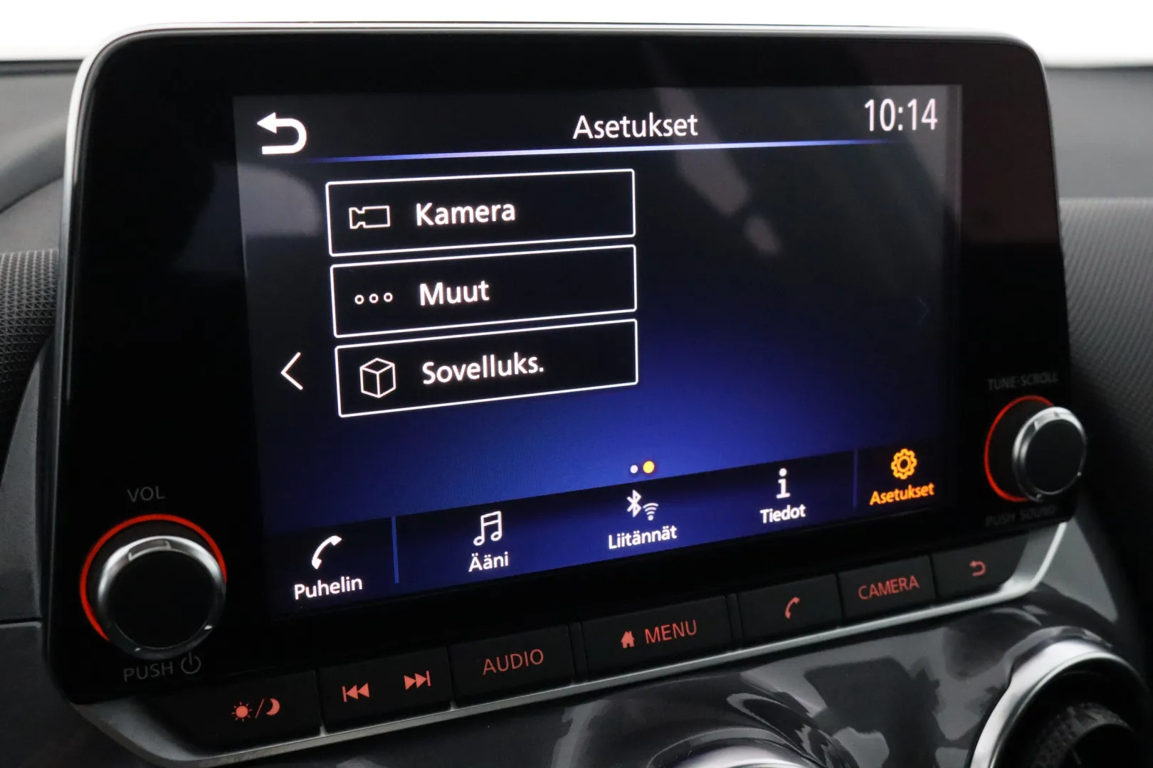 NISSAN Juke XRN-466 carousel image