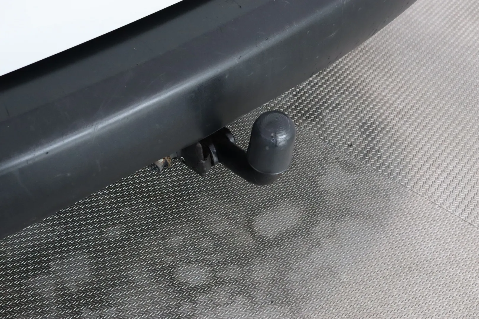 VOLKSWAGEN Caddy TYZ-134 carousel image