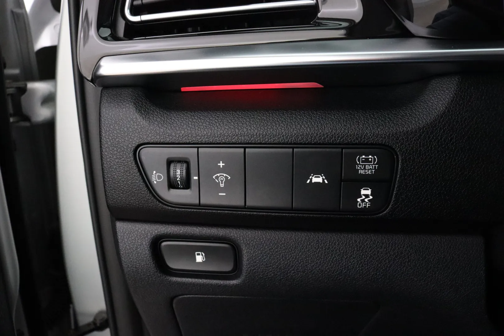 KIA Niro GNM-656 carousel image