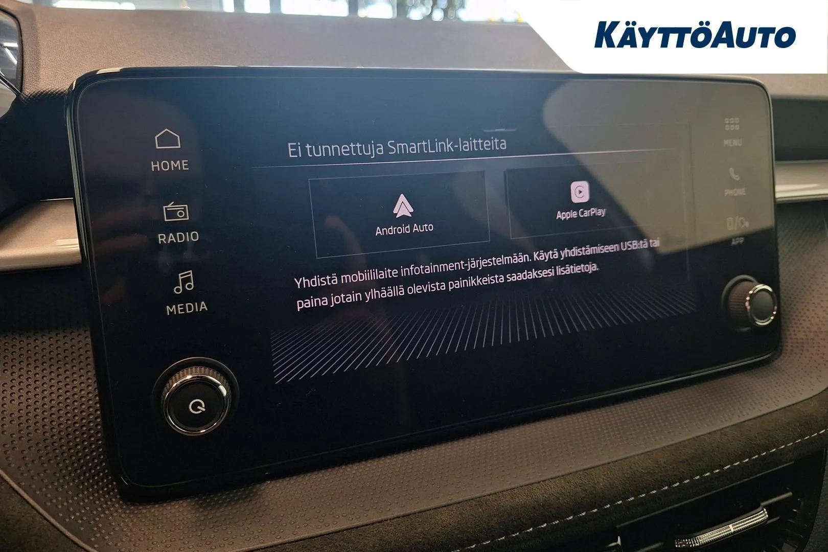 Skoda Fabia RXE-647 carousel image