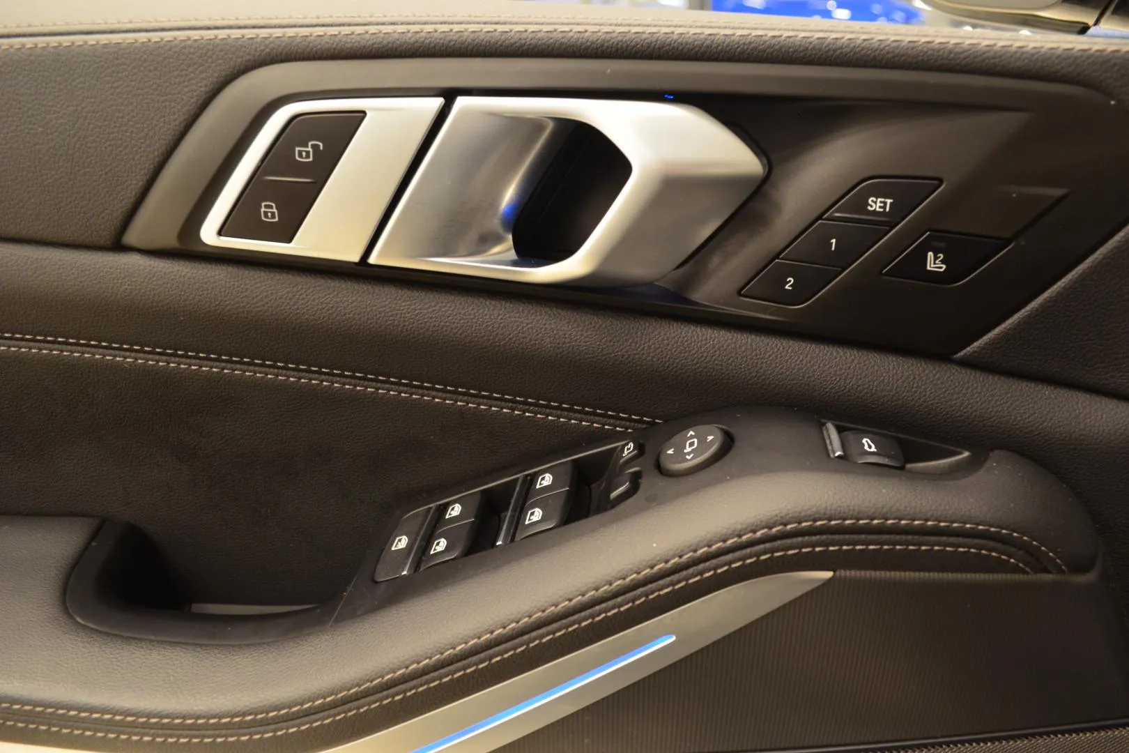 BMW X5 XRZ-864 carousel image