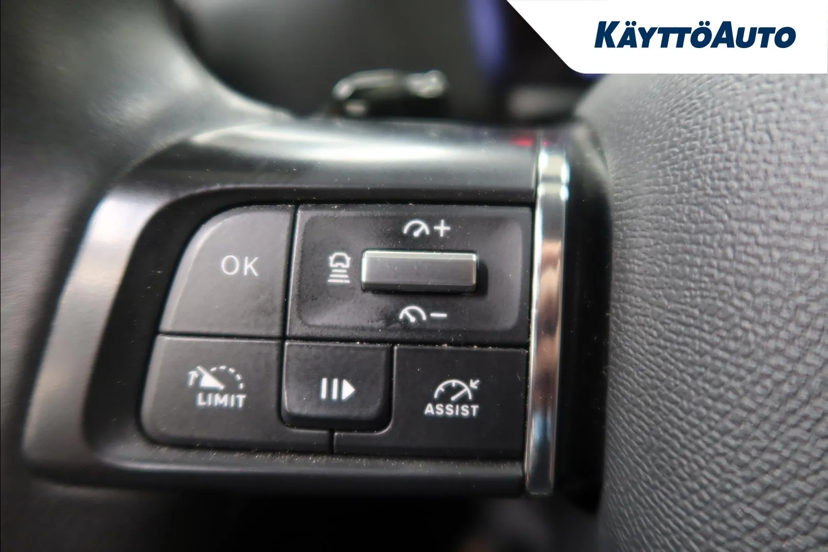 CITROEN C4 ZNT-382 carousel image