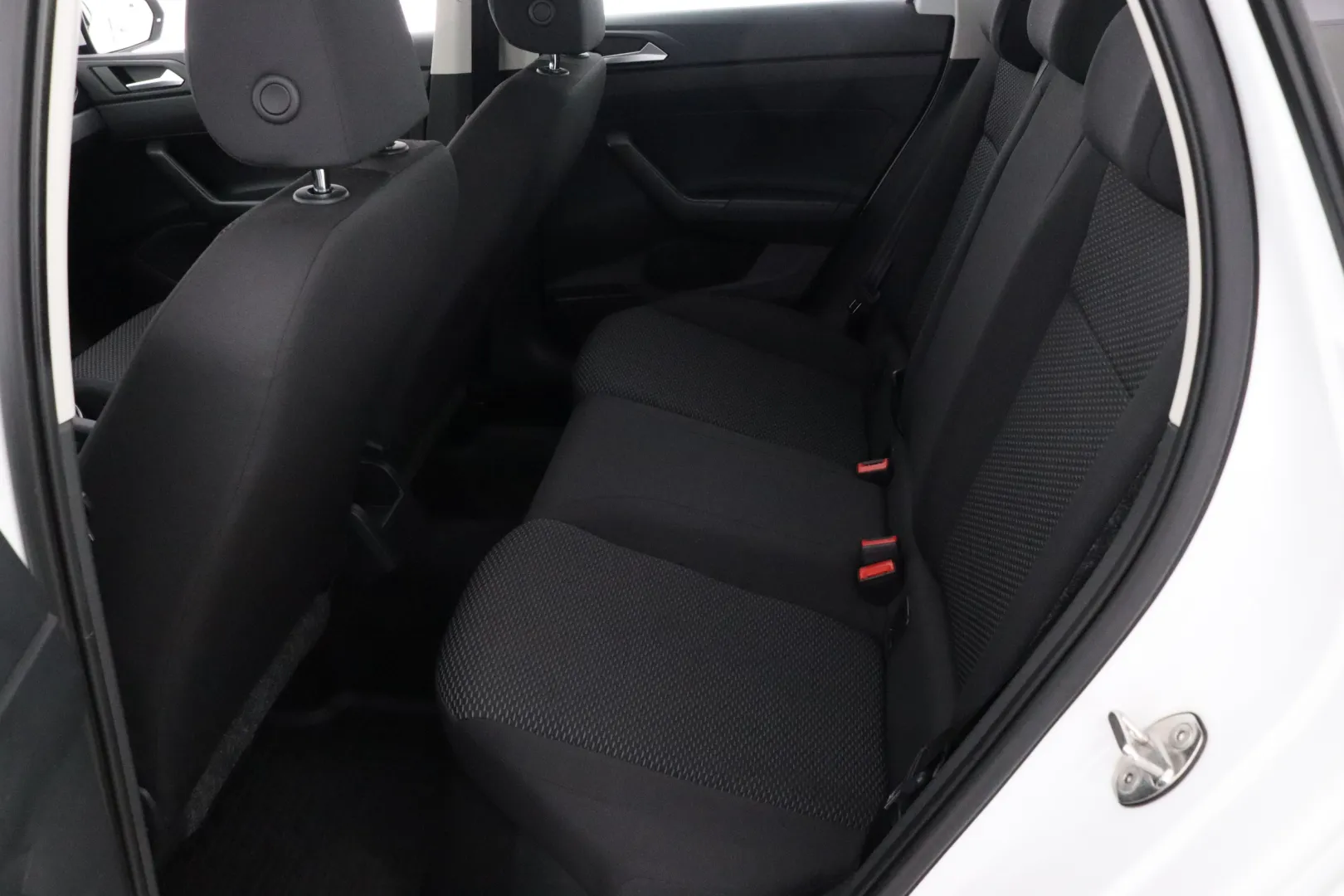 VOLKSWAGEN Polo ERJ-851 carousel image