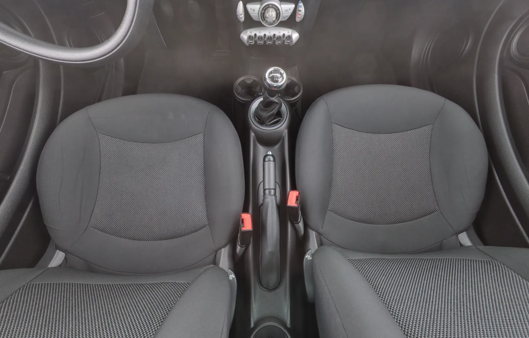 MINI One NHZ-660 carousel image