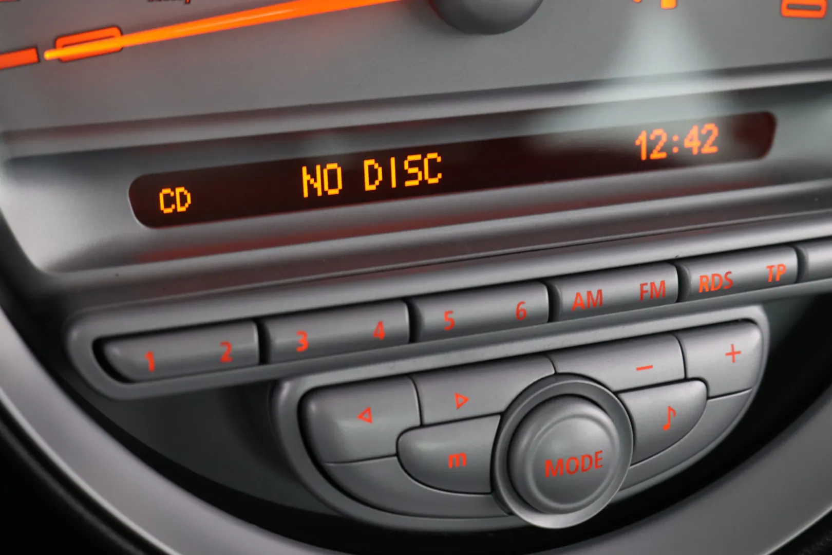 MINI One NHZ-660 carousel image