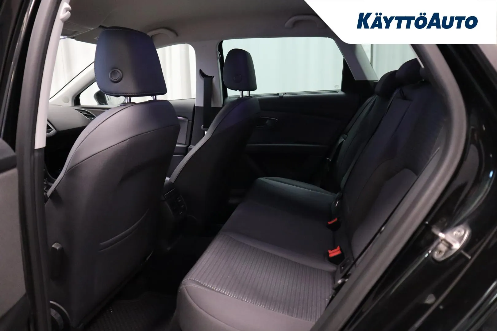 SEAT Leon ST JKV-744 carousel image