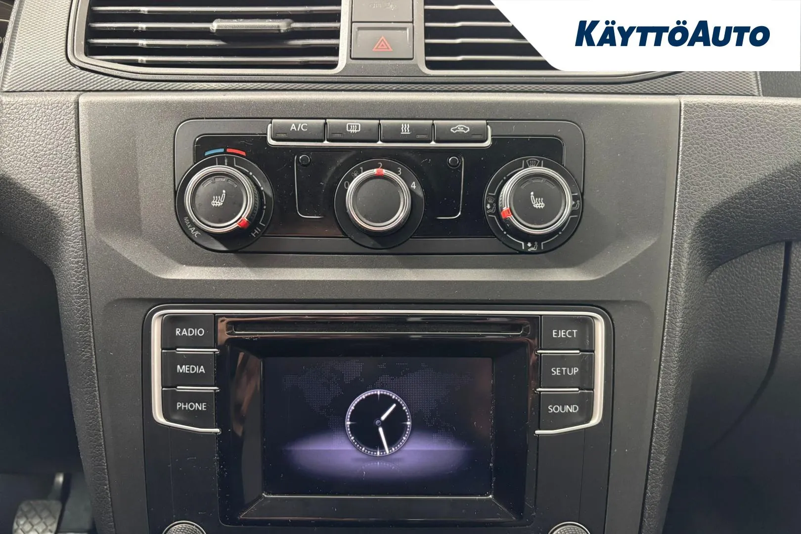 VOLKSWAGEN Caddy FNA-676 carousel image