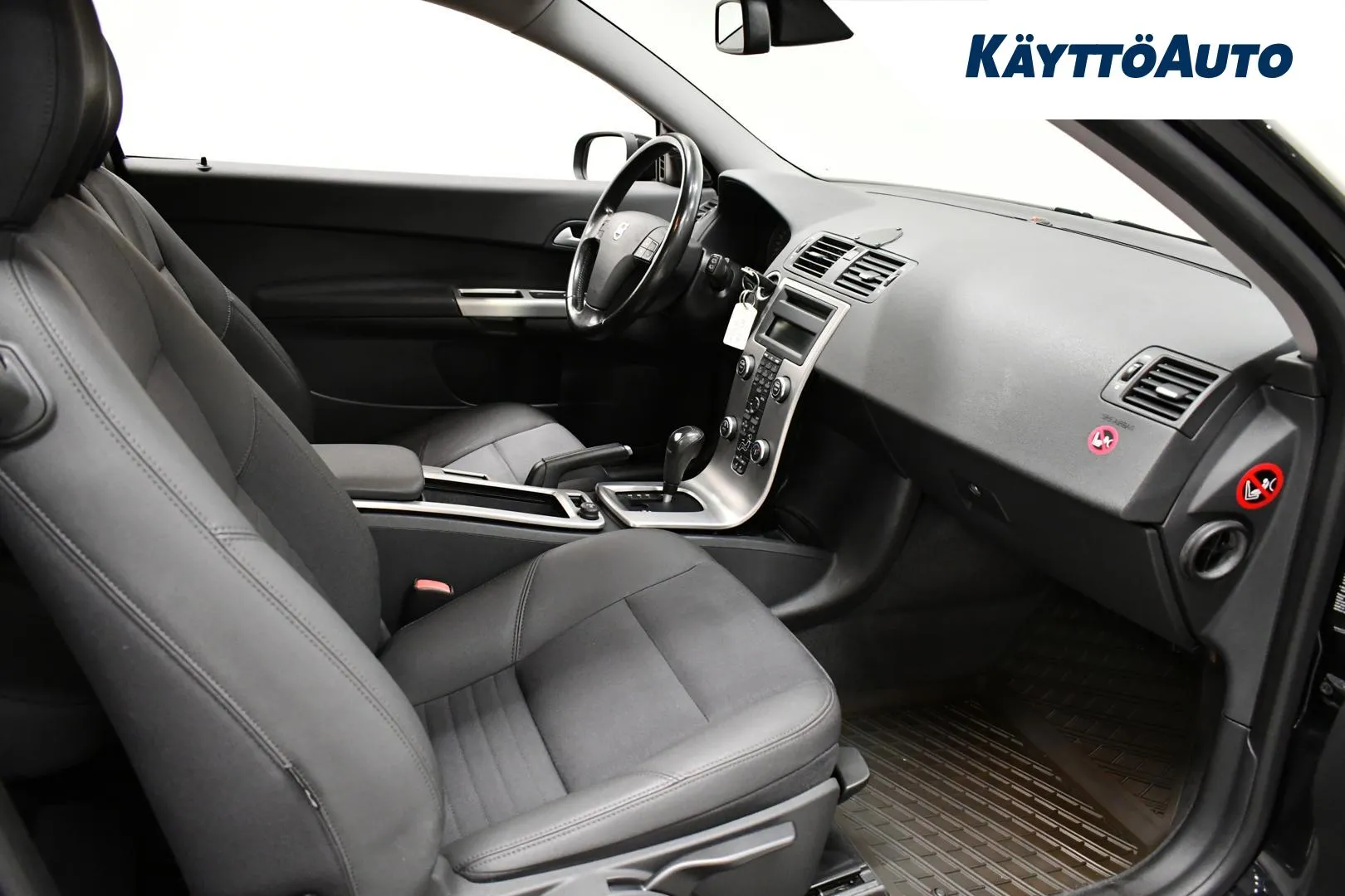 VOLVO C30 HEZ-771 carousel image