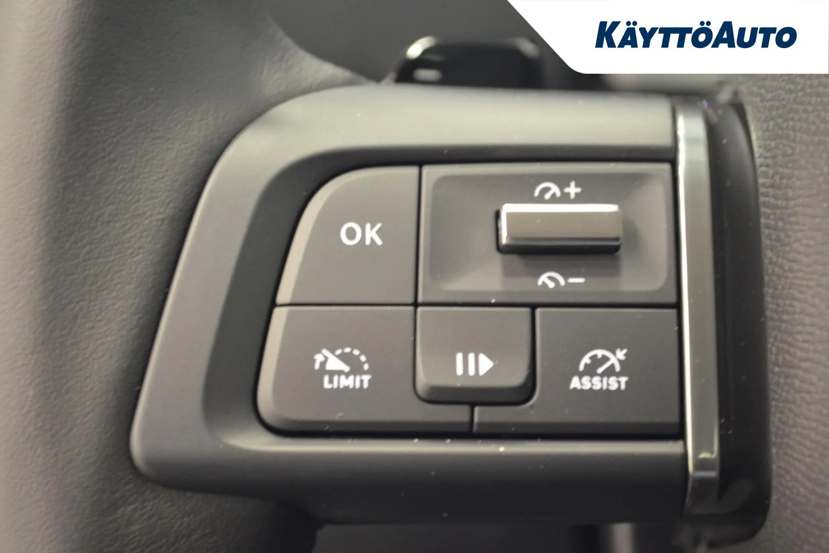 Citroen C4 ISR-220 carousel image