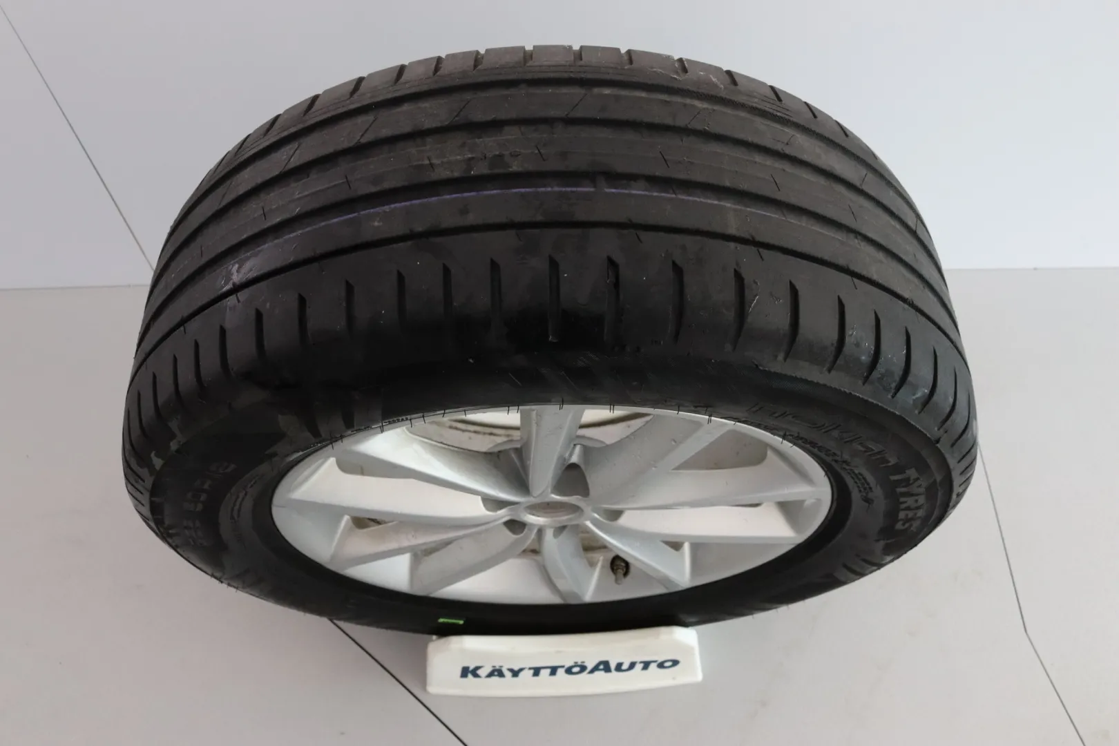 JAGUAR F-PACE OVN-292 carousel image