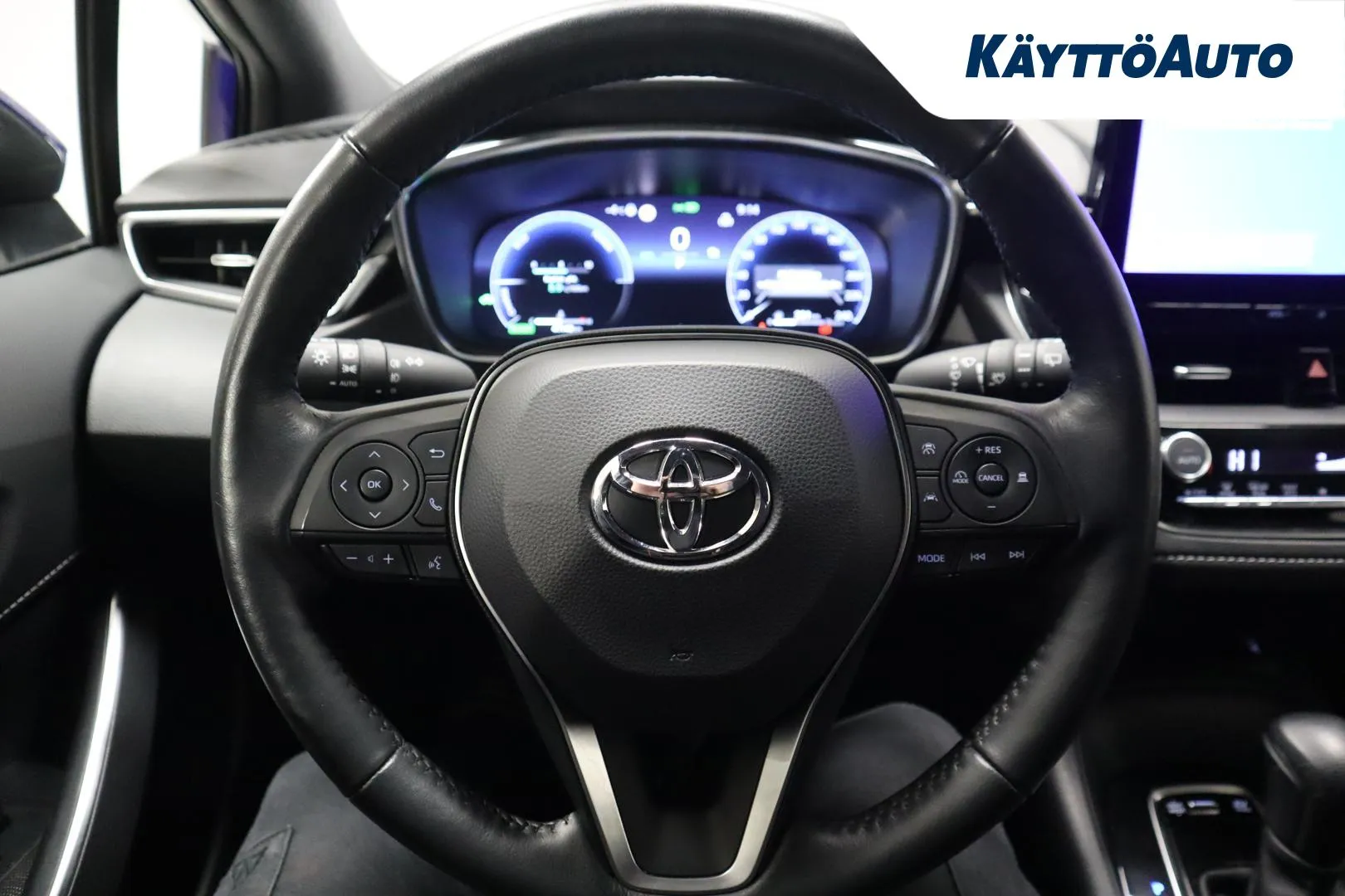 TOYOTA Corolla CRS-390 carousel image