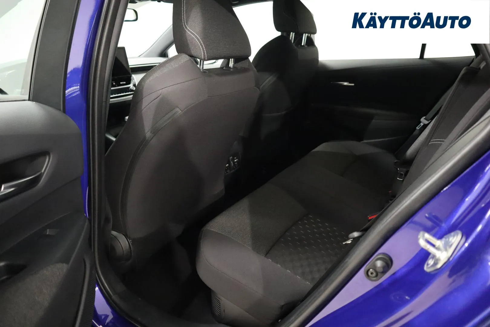 TOYOTA Corolla CRS-390 carousel image