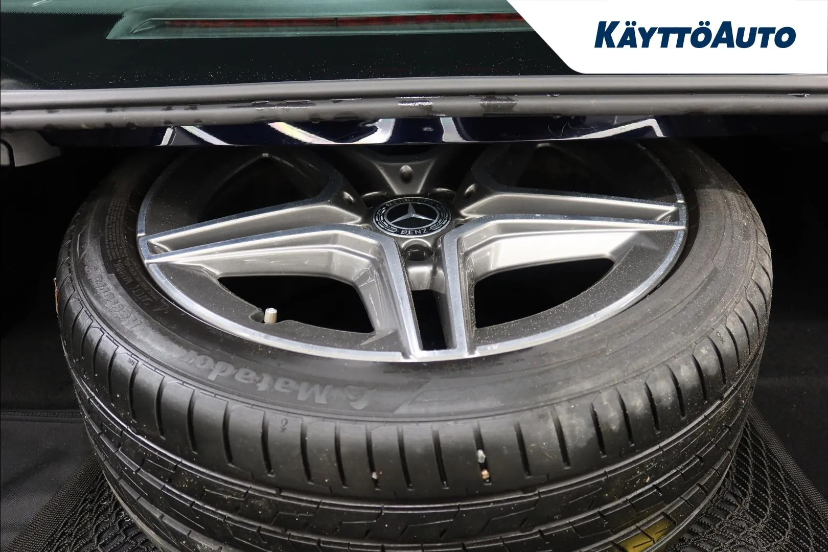 MERCEDES-BENZ C IVZ-410 carousel image