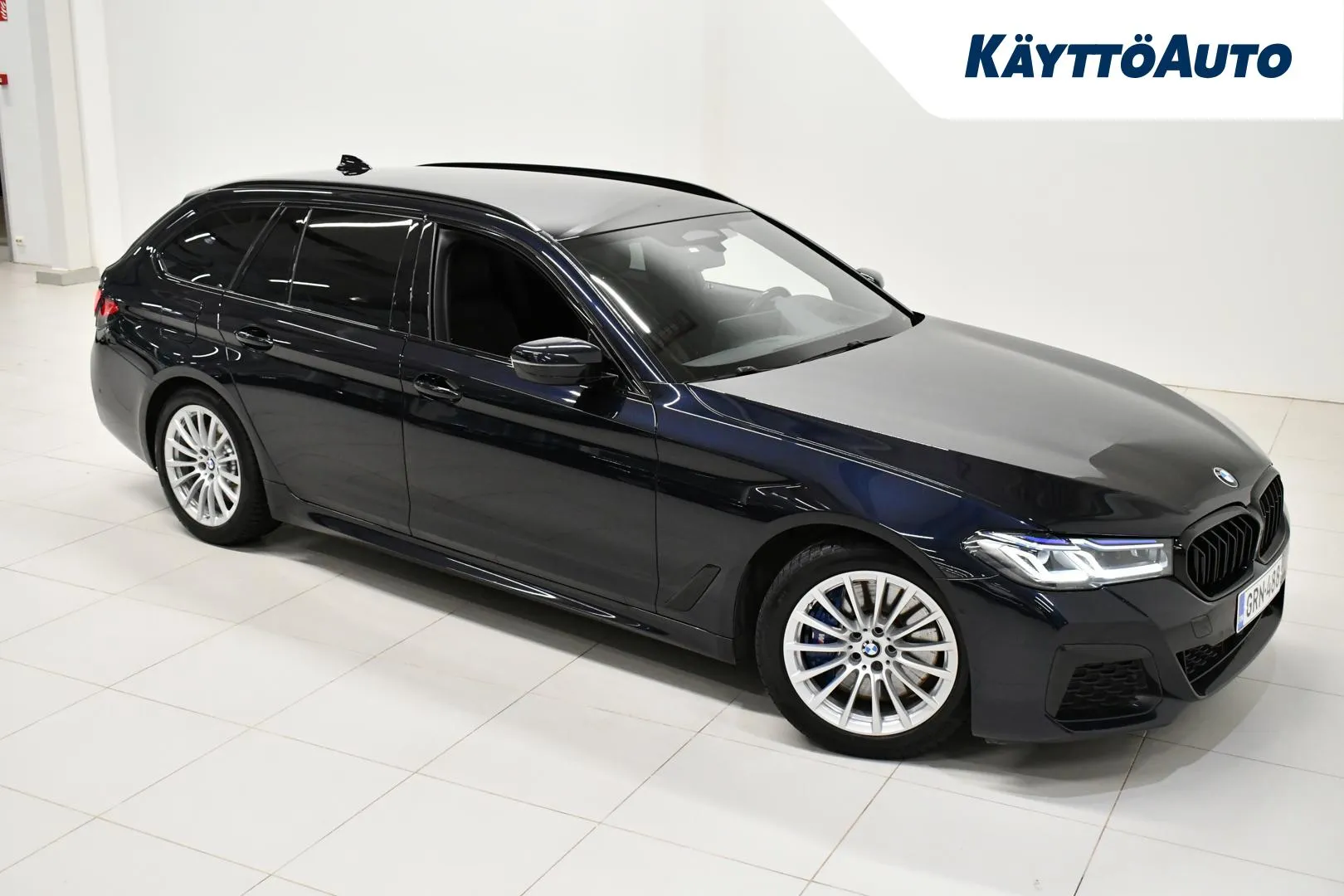 BMW 530 GRN-488 carousel image