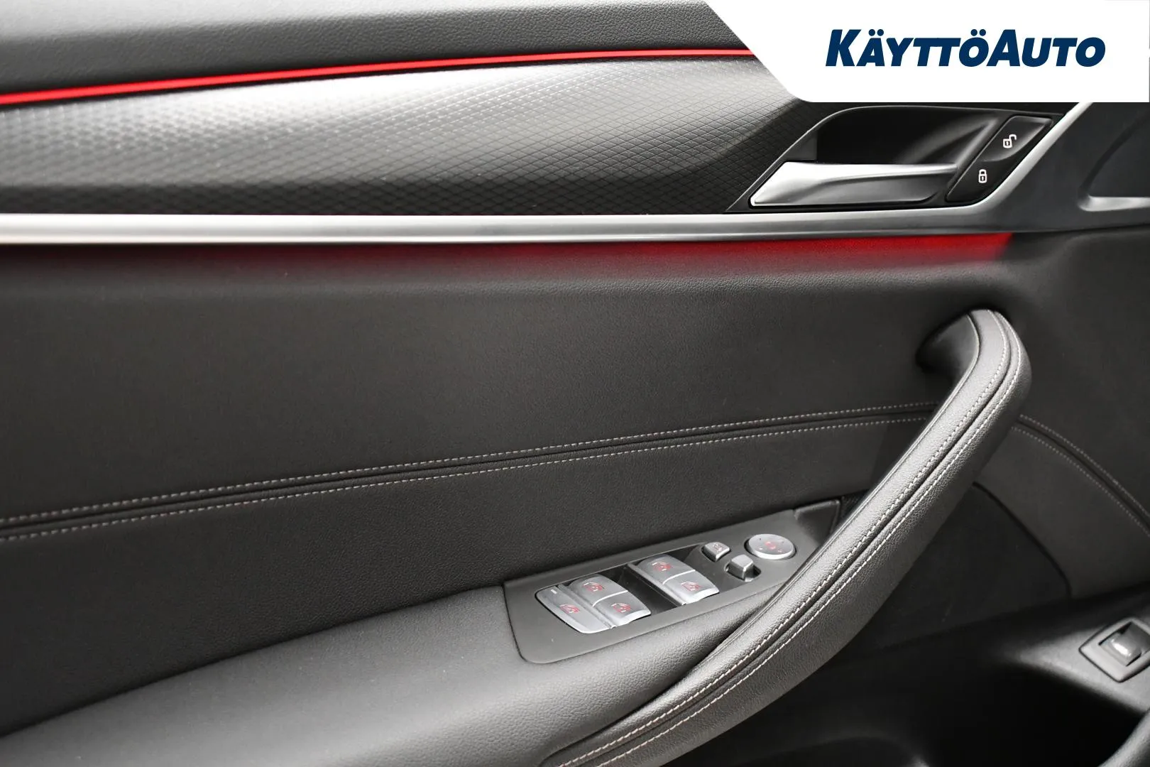 BMW 530 GRN-488 carousel image