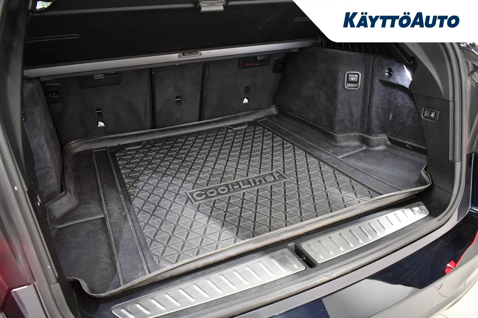 BMW 530 GRN-488 carousel image