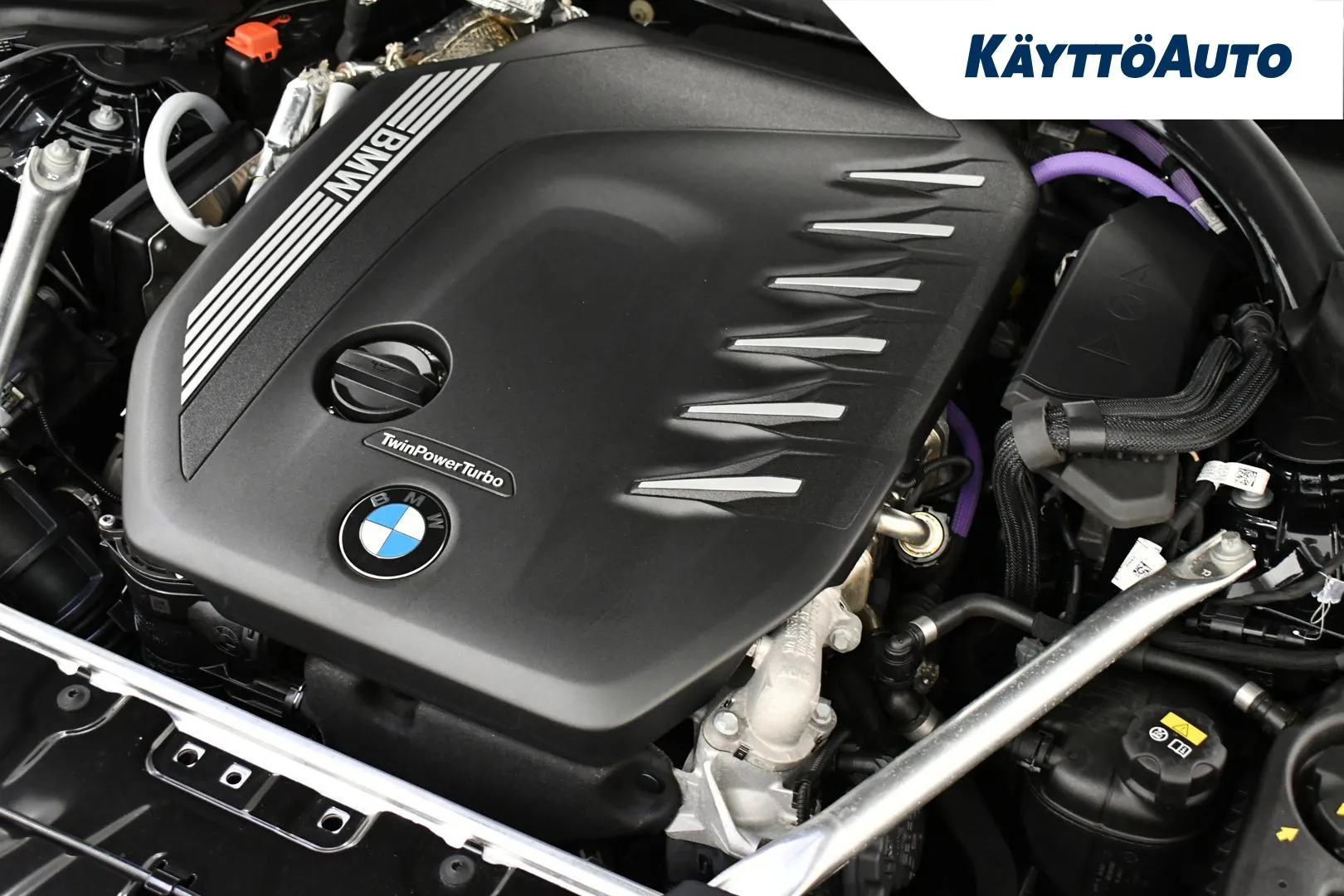 BMW 530 GRN-488 carousel image