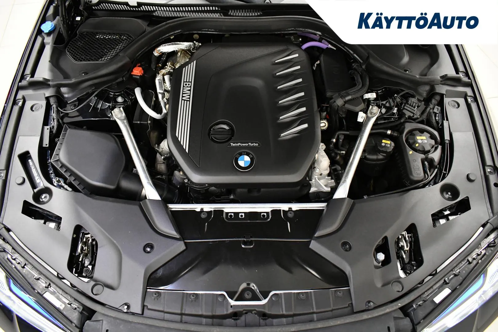 BMW 530 GRN-488 carousel image