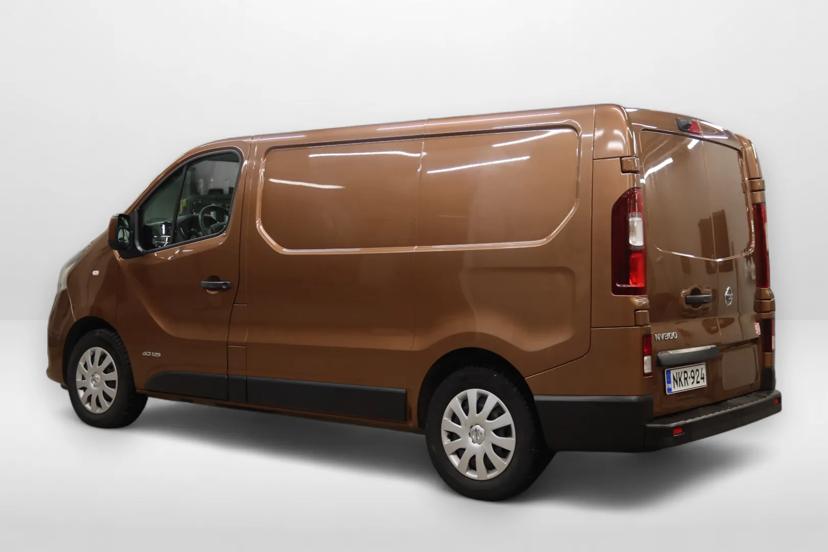 NISSAN NV300 NKR-924 carousel image