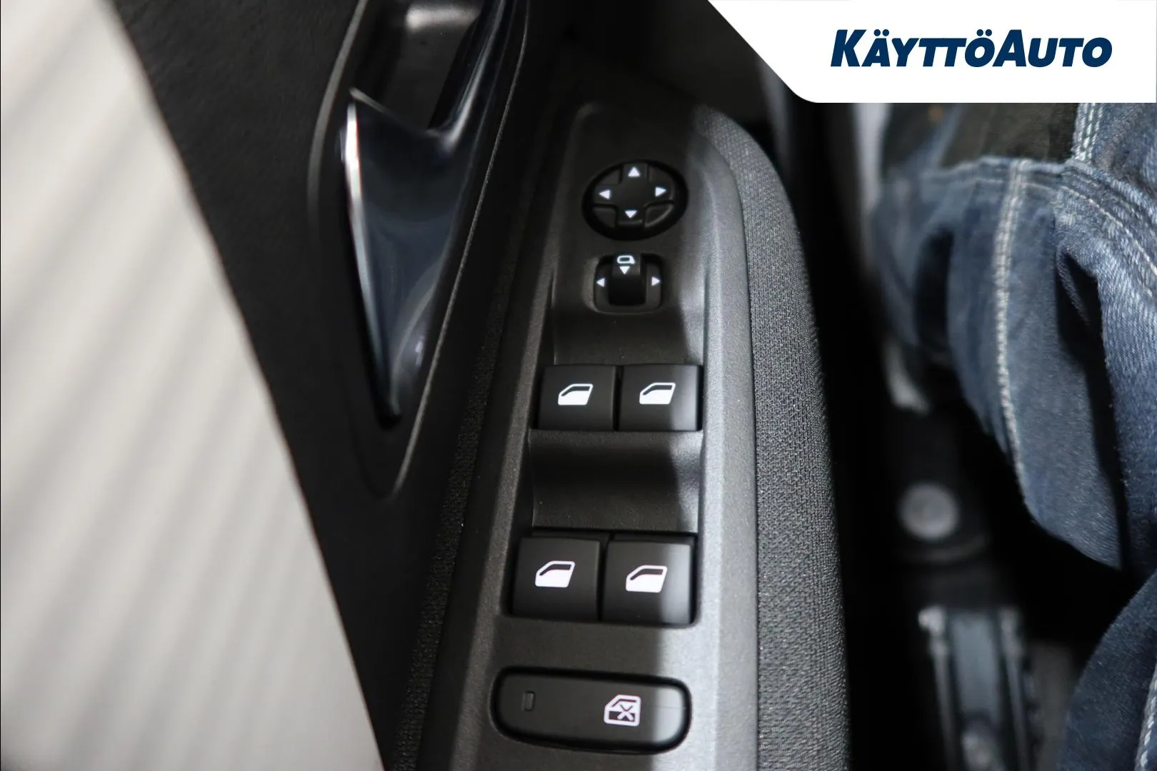 Citroen C4 ISR-224 carousel image