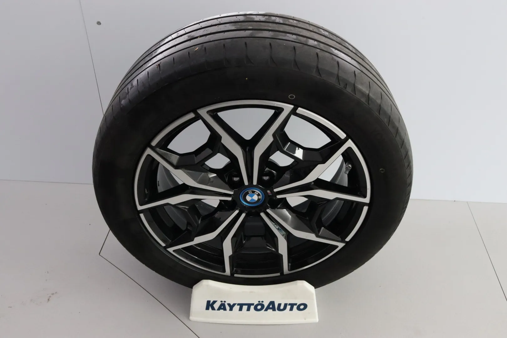 BMW X3 EUK-737 carousel image