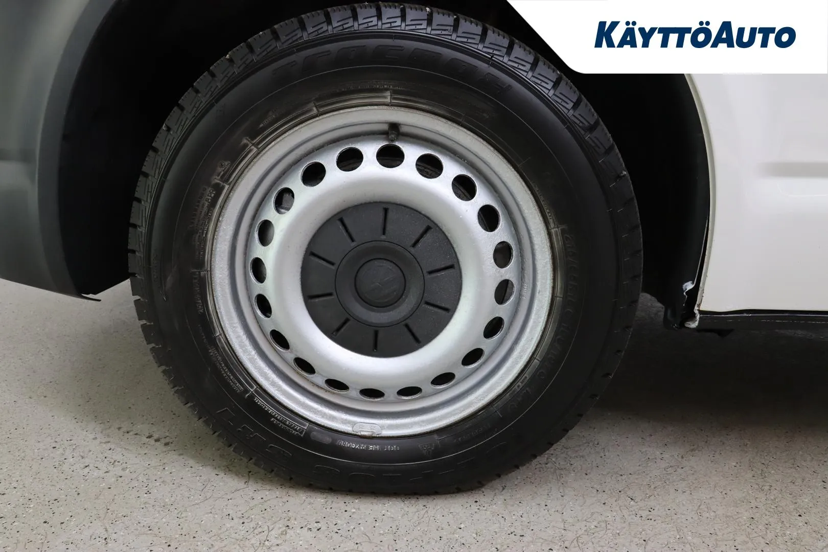 VOLKSWAGEN Transporter OVV-868 carousel image