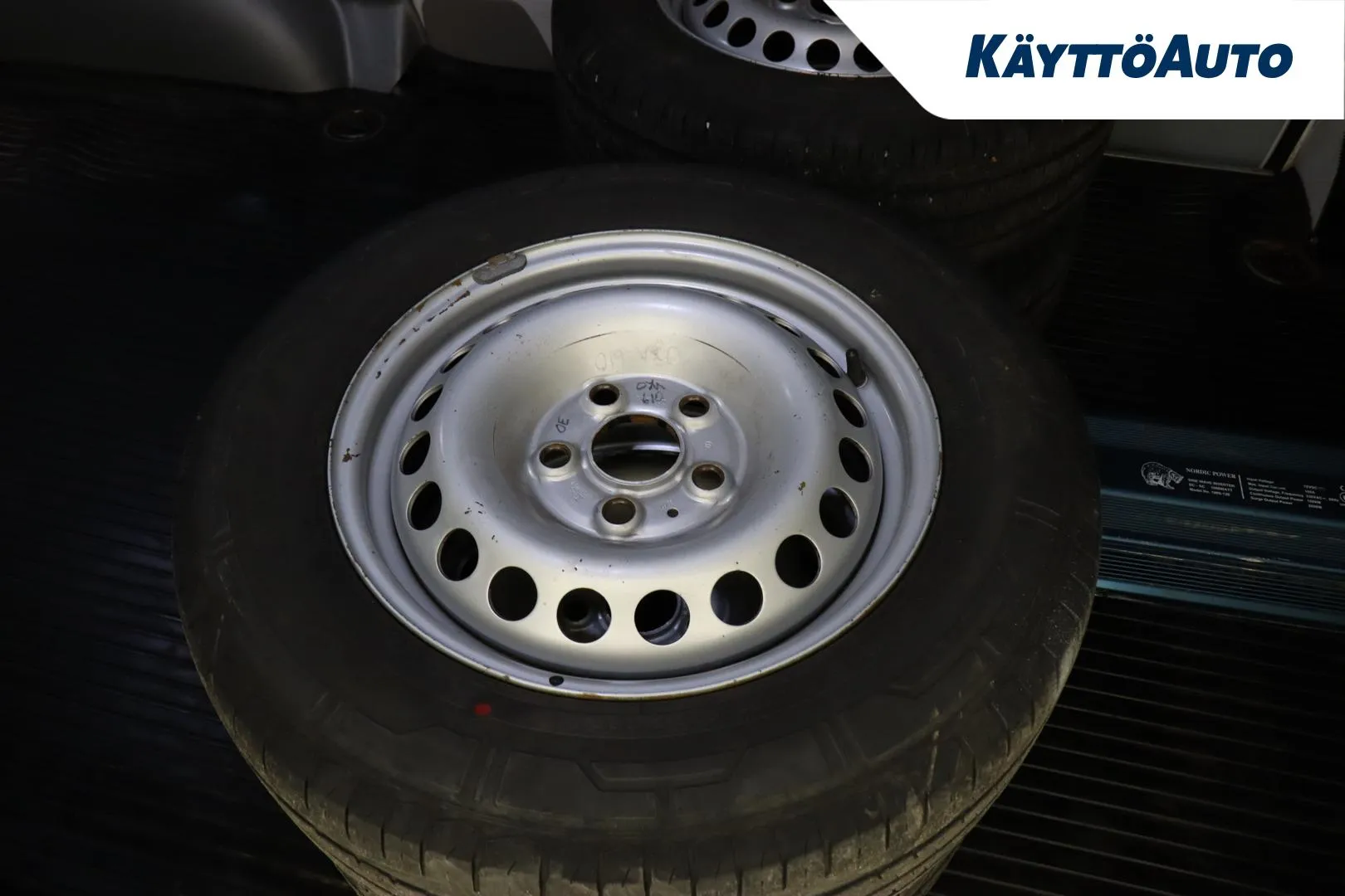 VOLKSWAGEN Transporter OVV-868 carousel image