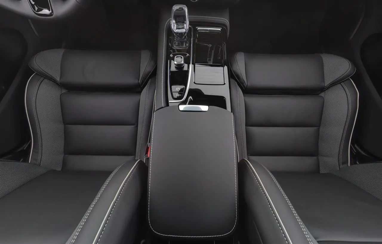 Volvo V60 CSO-839 carousel image