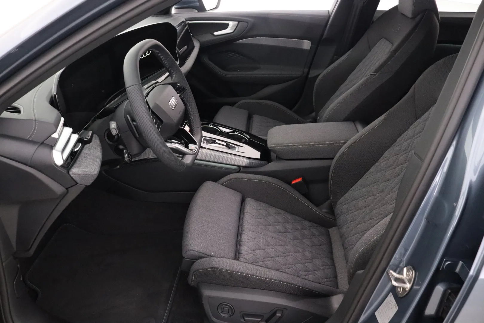 Audi A5 JOM-621 carousel image