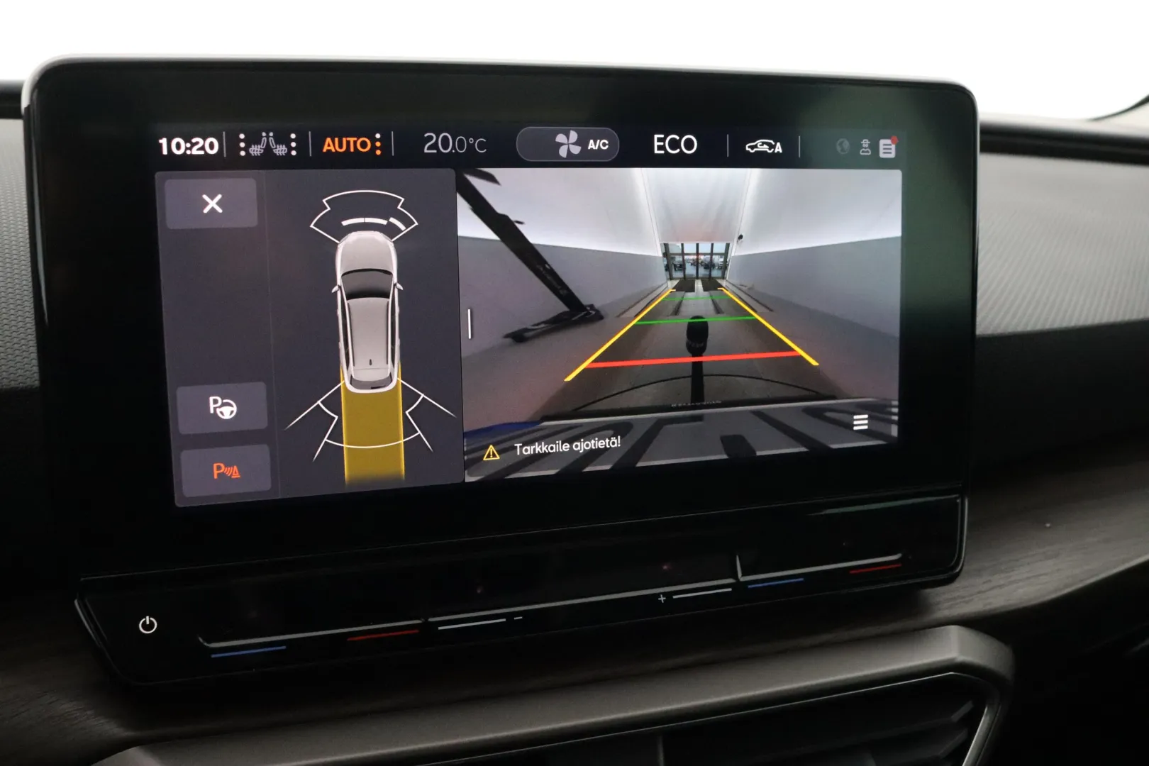 SEAT Leon Sportstourer RUL-105 carousel image