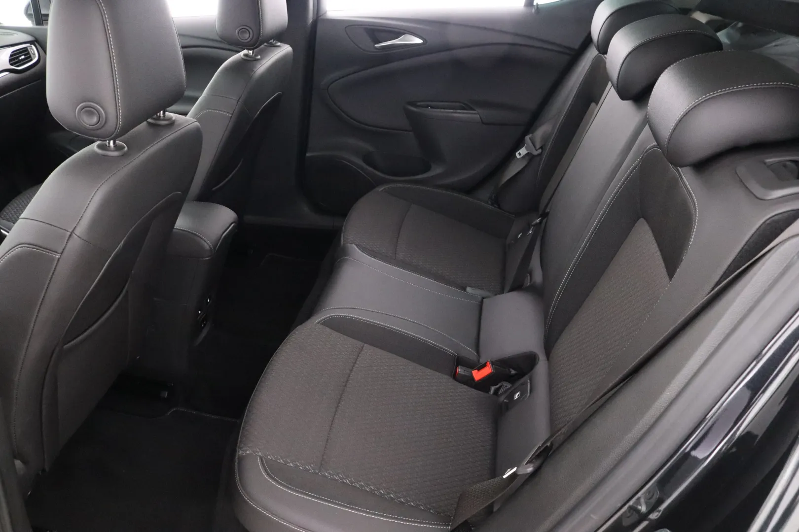 OPEL Astra FLV-829 carousel image