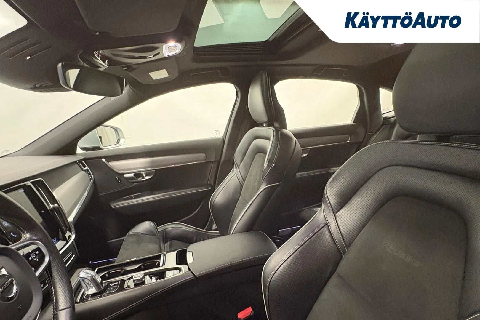 VOLVO S90 ETA-473 carousel image