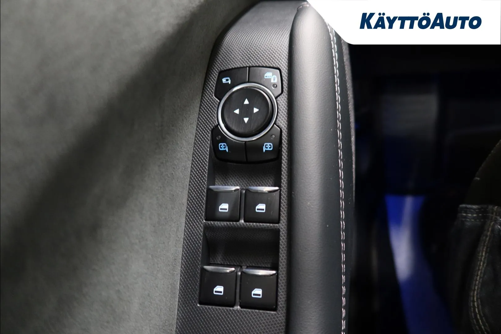 Ford Mustang Mach-E JOC-922 carousel image